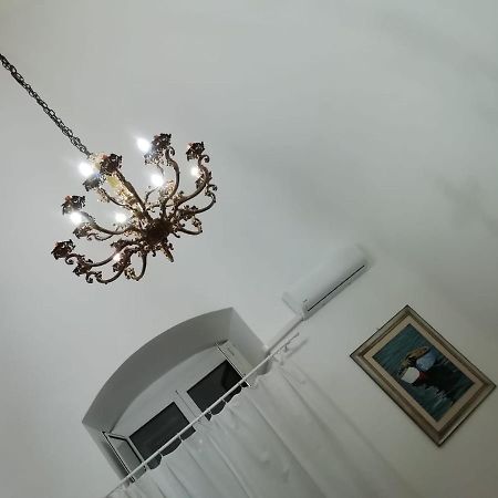 Rosso Quintino Apartment Bari Exterior photo