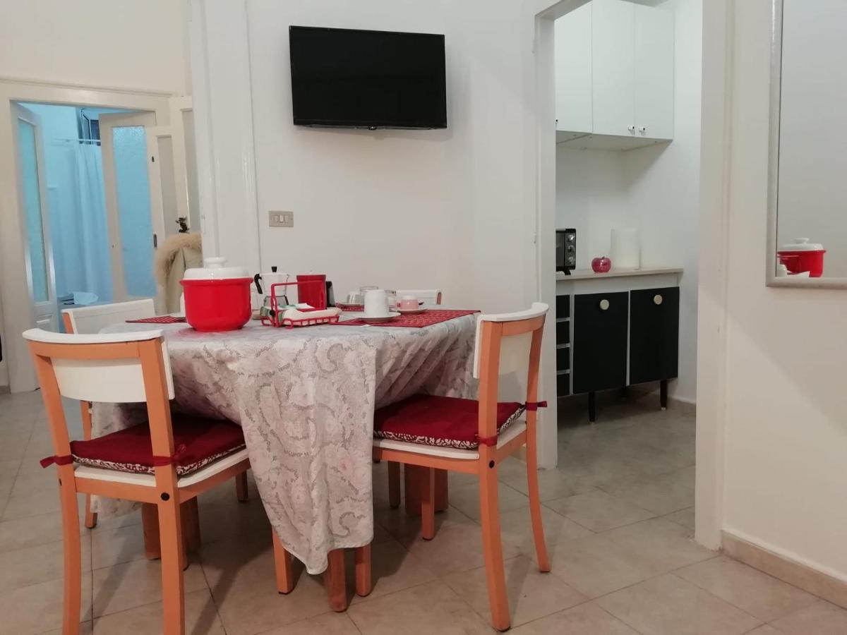 Rosso Quintino Apartment Bari Exterior photo