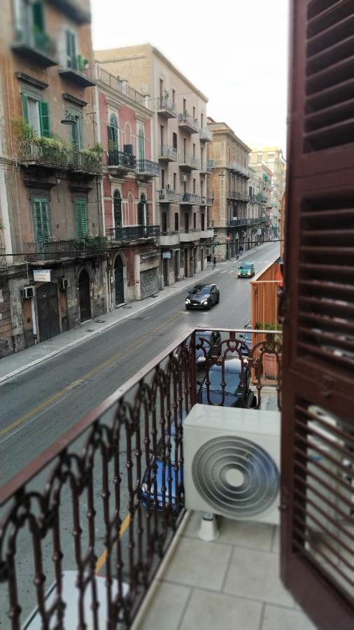 Rosso Quintino Apartment Bari Exterior photo